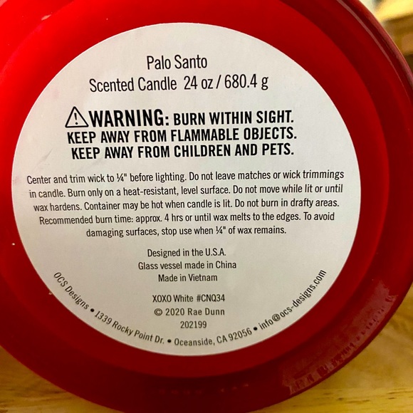 Rae Dunn XOXO candle - Picture 4 of 4